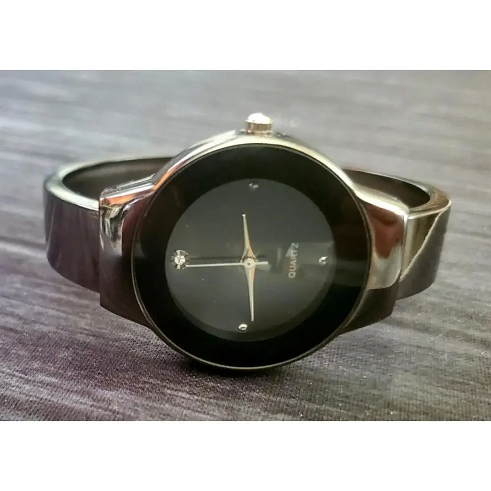 VTG‎ Waltham Lady Black Bold Syle Diamond Dial Bengal Watch